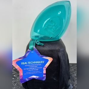 Real Techniques Miracle Airblend Sponge & Travel Case
